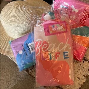 Katydid Colorful Beach Towel